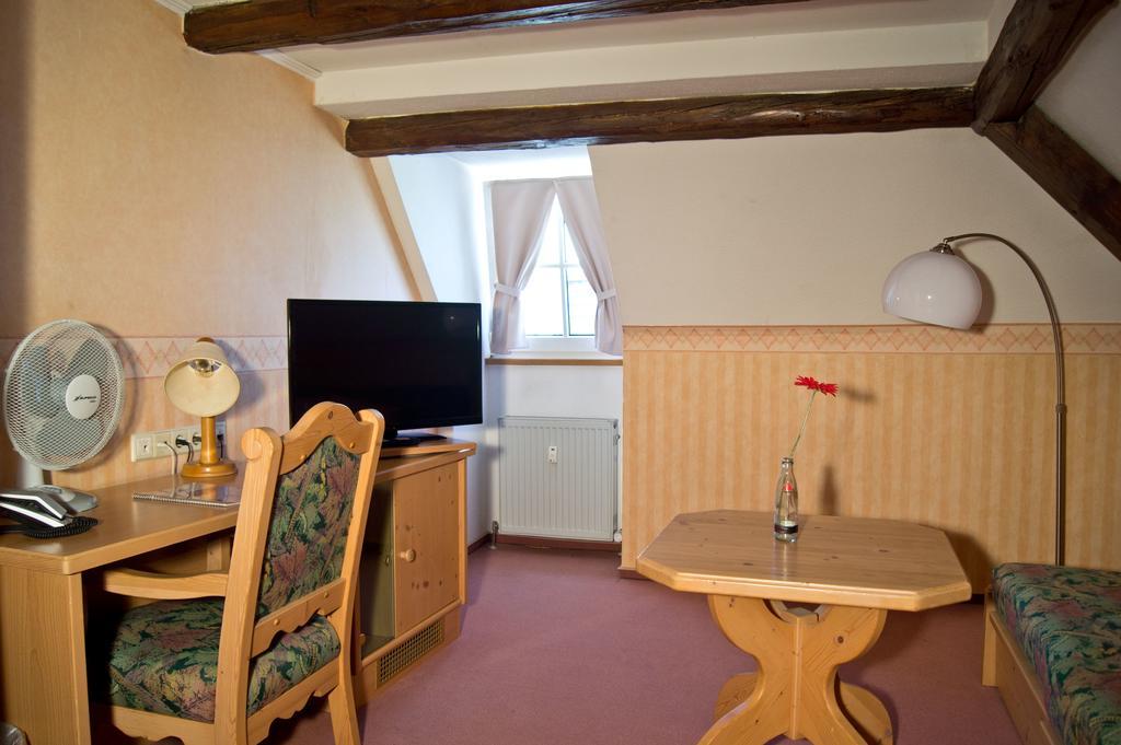 Hotel Garni Promenade Weissenhorn Exterior photo